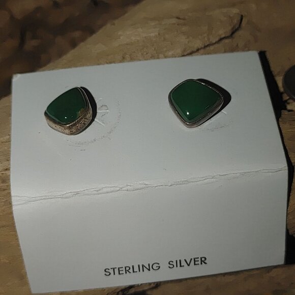 Vintage MR Sterling Silver Stud Earrings Green Onyx Inlay Unique Retro Mexico - Picture 14 of 15